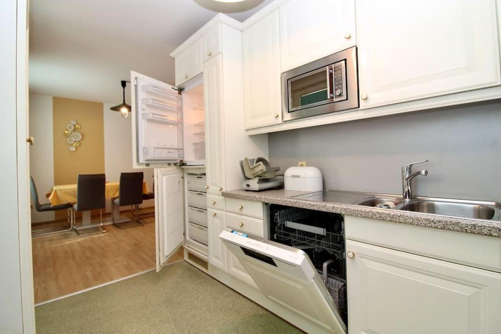 Cozy Apartment Free Parking Wina Bagian luar foto